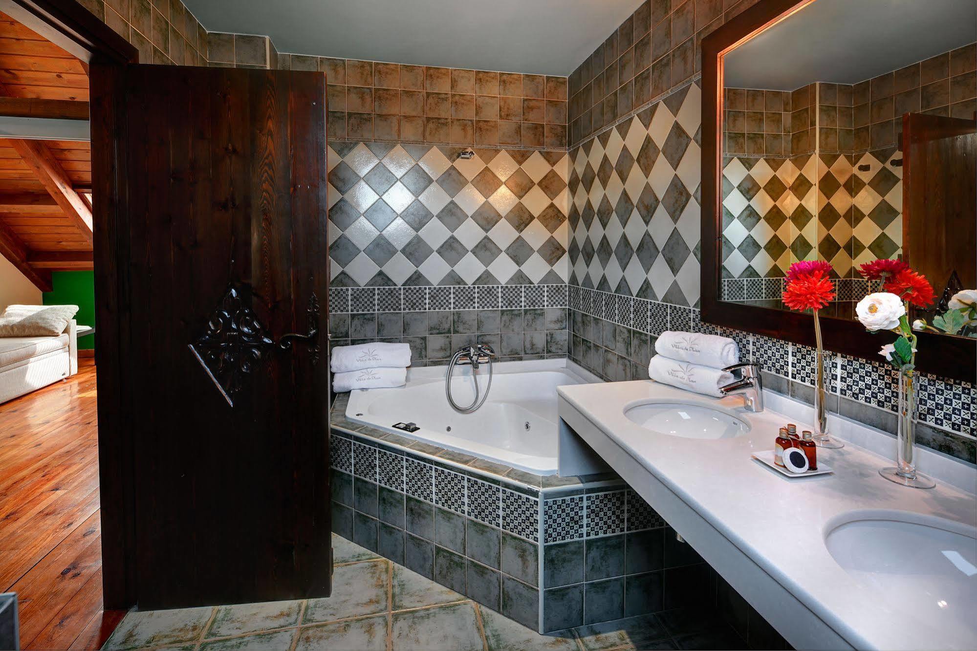 Villa De Plan Apartments&Suites Extérieur photo